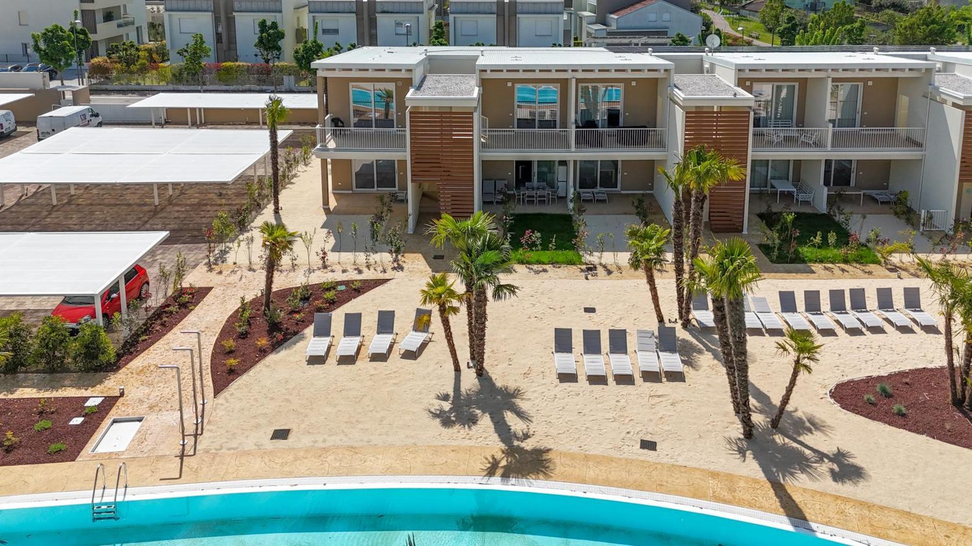 Wave Island! Luxury Resort A Jesolo - Piscina E Park Free! Exterior photo